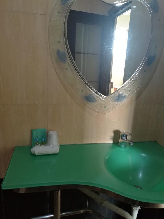 Hotel Ta Ta Chino La Brigada Bagian luar foto