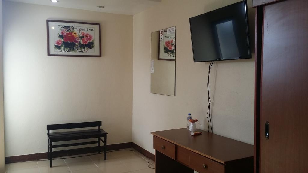 Hotel Ta Ta Chino La Brigada Bagian luar foto