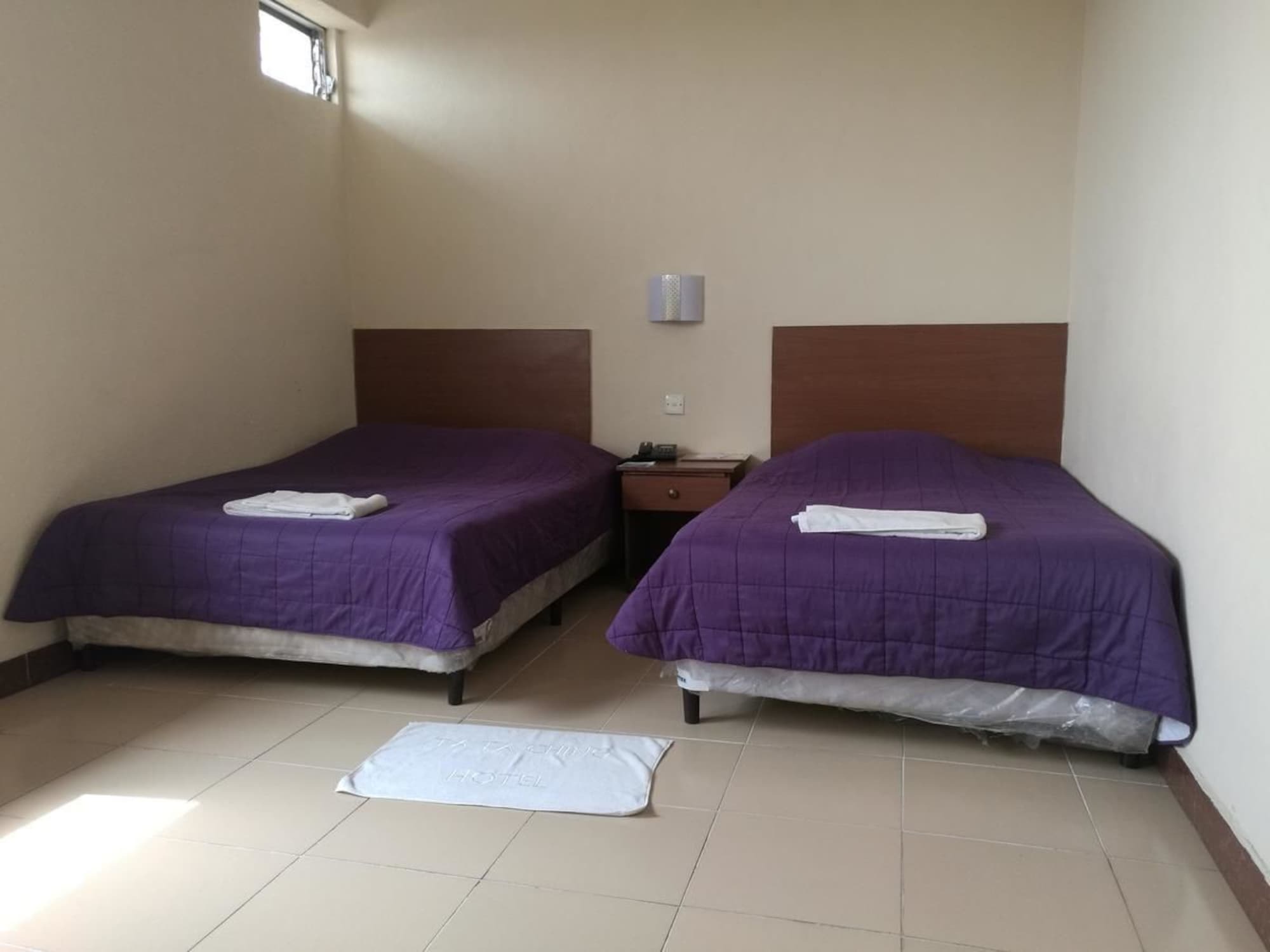 Hotel Ta Ta Chino La Brigada Bagian luar foto